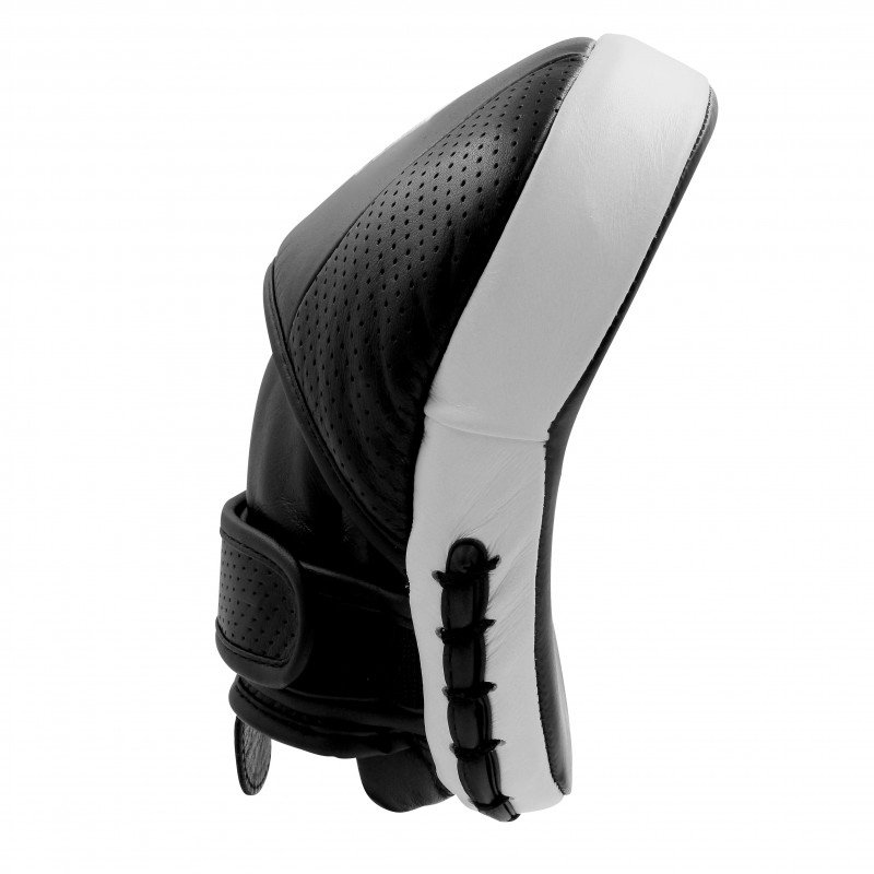 Canlo Pro Speed Focus Pad Black/White - Secure grip and strap system